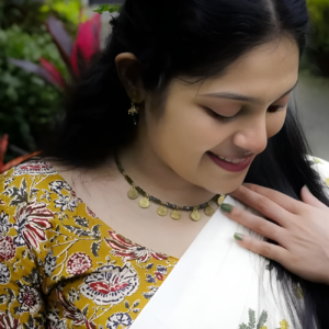 Kudamaattam Black