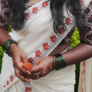 Kanakaambaram